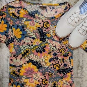 LuLaRoe Gigi medium